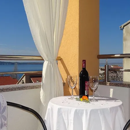 Lemi Mit Meerblick By Interhome *